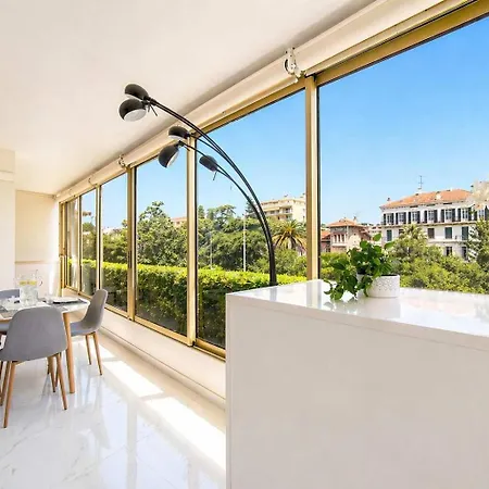 Soleil De Sud Apartment