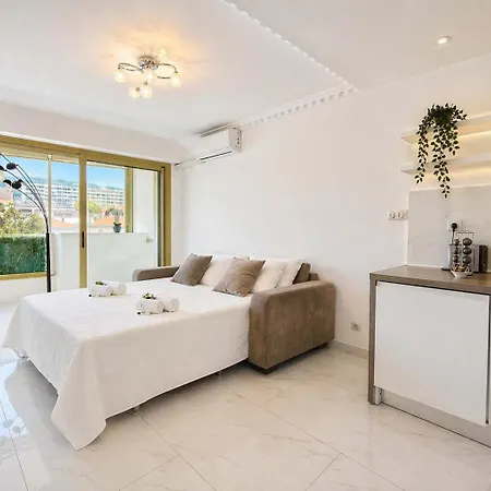 Soleil De Sud Apartment *